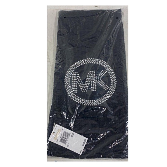 NIP / NWT Michael Kors MK Logo Silver Studded Black Muffler Scarf 536097 - Picture 2 of 11